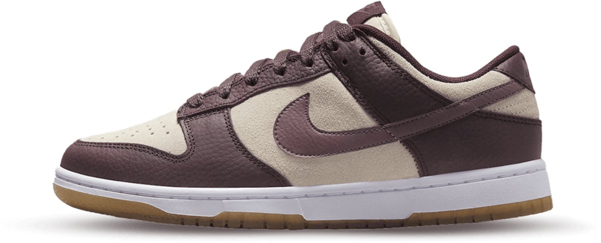 Nike Dunk Low Plum Coconut Milk/Eclipse FJ4734-100 – – suede lage sneakers damessneakers Bruin