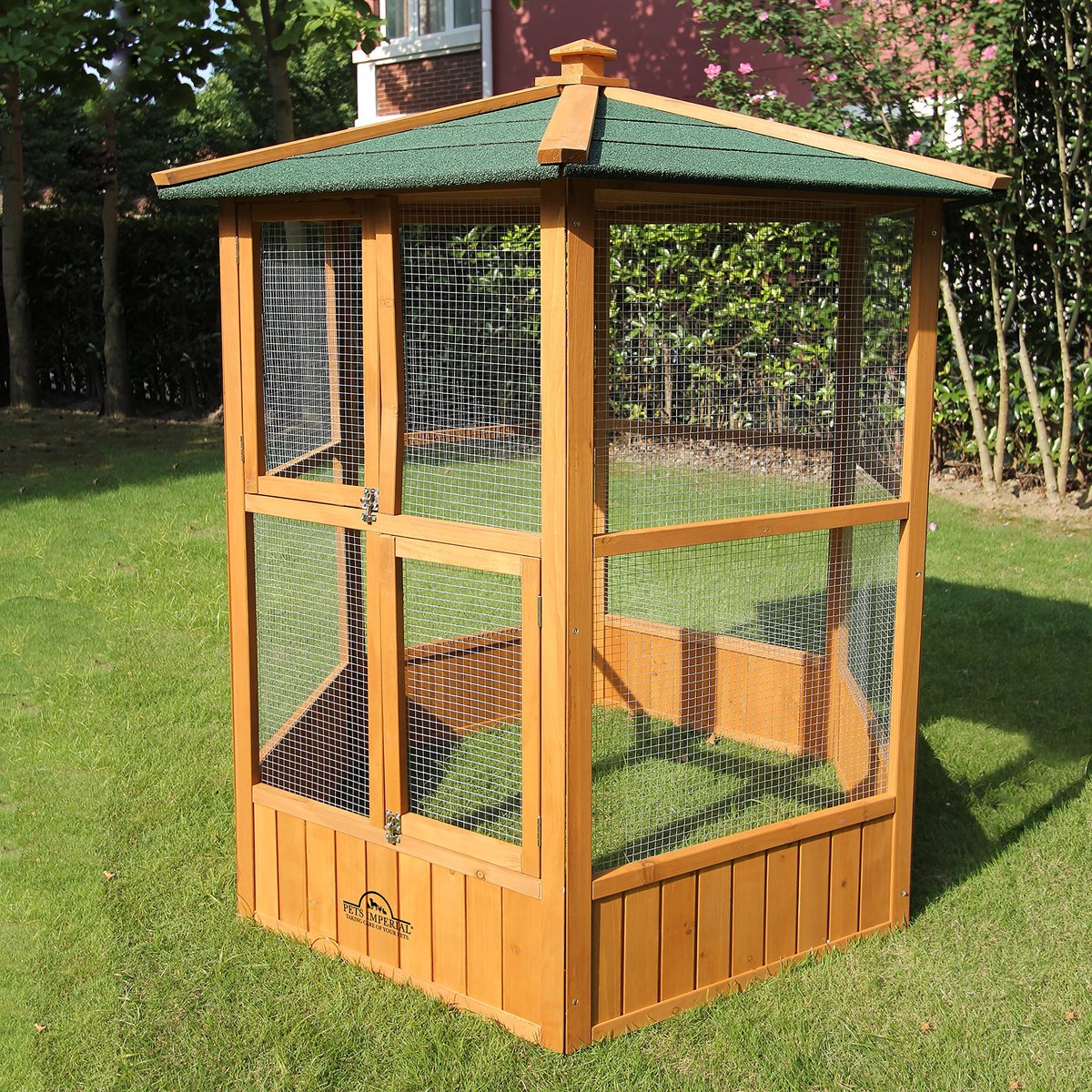 LotaHome - Vogelkooi - Volière - Vogelhuis - Weerbestendig - Dierenverblijf voor Vogels - Vogelverblijf - Papegaaienkooi - Parkietenkooi - Met Dakleer en Sterk Gaas - Veilige en Comfortabele Leefomgeving - Vurenhout - Bruin - 106x122x160cm thumbnail 6