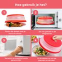 Vier stappen: plaats deksel, zet in magnetron, verwarm, til op en serveer. Rode inklapbare magnetrondeksel.
