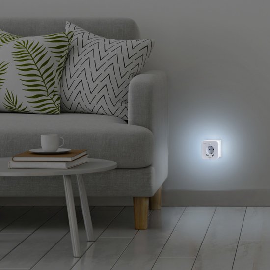 Hama Led-nachtlampje Met Stopcontact 2 USB-uitgangen Bewegings- En Lichtsensor van Hama — afbeelding 5