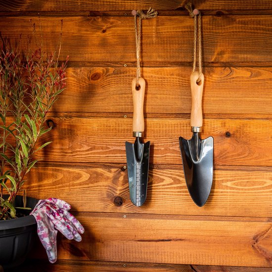 KADAX Metalen tuinschep, smalle bloemenschep met comfortabele greep van hout, plantentroffel, tuinspatel voor planten (kant, zwart) van Merkloos	 — afbeelding 4