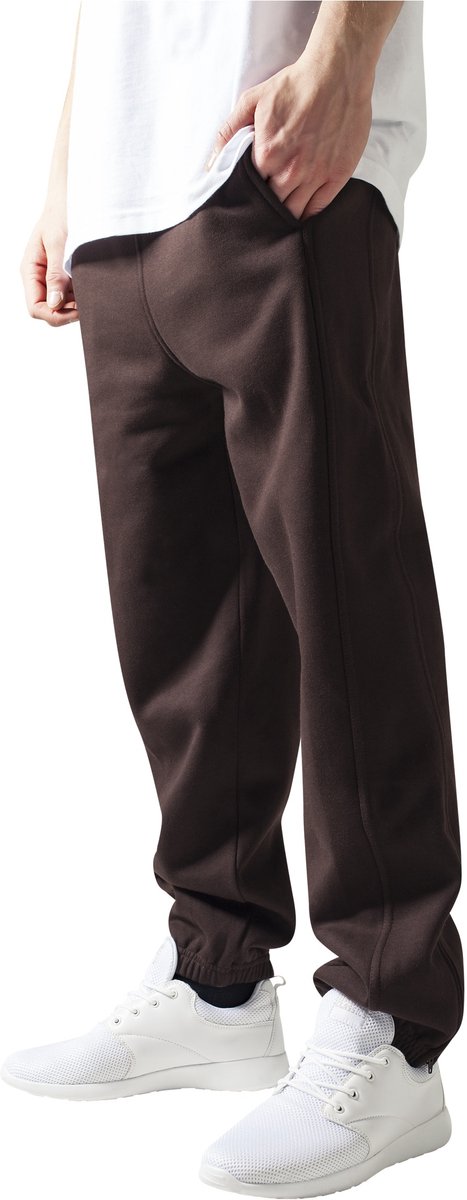 Urban Classics Basic Heren joggingbroek S Bruin