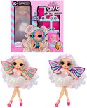 Verpakking van L.O.L. Surprise! OMG Eye Spy Series met twee poppen met vlindervleugels.