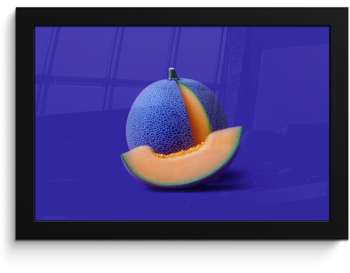 FrameYourWall Poster in lijst - Fotolijst 30x20 cm - Posters - Meloen - Blauw - Oranje - Kunstzinnig - Posterlijst zwart - Decoratie - Wanddecoratie woonkamer - Muurdecoratie slaapkamer