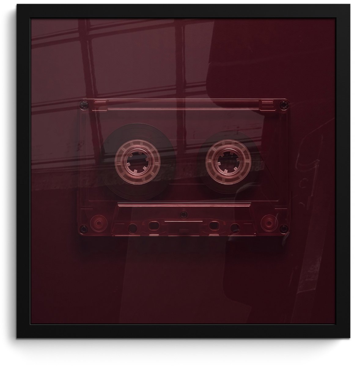 FrameYourWall Poster in lijst - Fotolijst 40x40 cm - Posters - Casteband - Bordeaux - Vintage - Posterlijst zwart - Decoratie - Wanddecoratie woonkamer - Muurdecoratie slaapkamer Cassetteband - Vintage