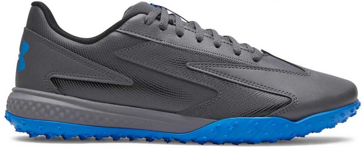 Grijze Under Armour Shadow Turf 3 voetbalschoenen EU 45 met rubberen profiel voor grip op kunstgras.