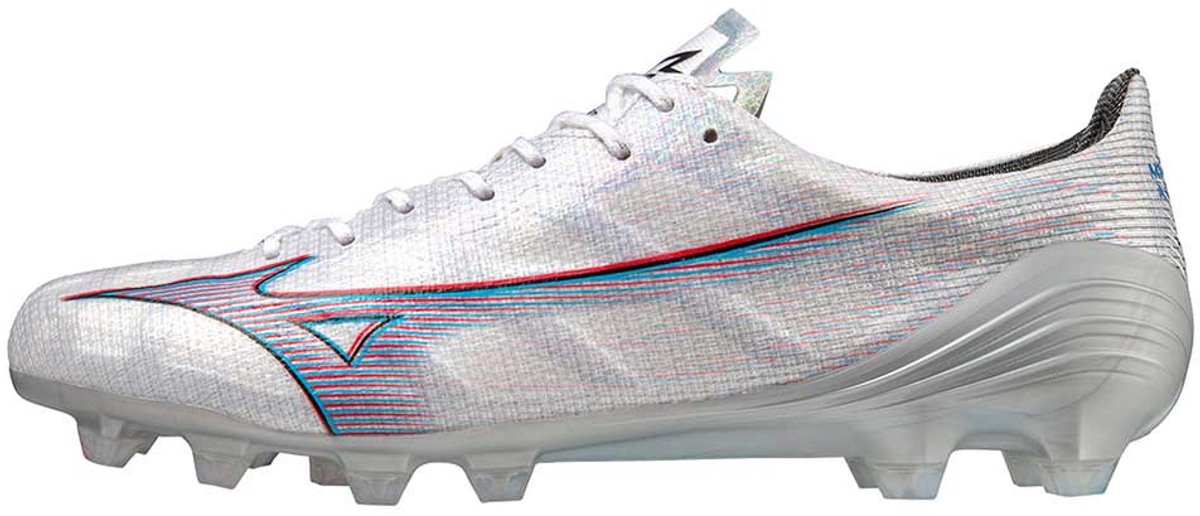 Mizuno Alpha Japan voetbalschoenen in wit met blauwe accenten, lichtgewicht ontwerp van 190 gram voor optimale snelheid.