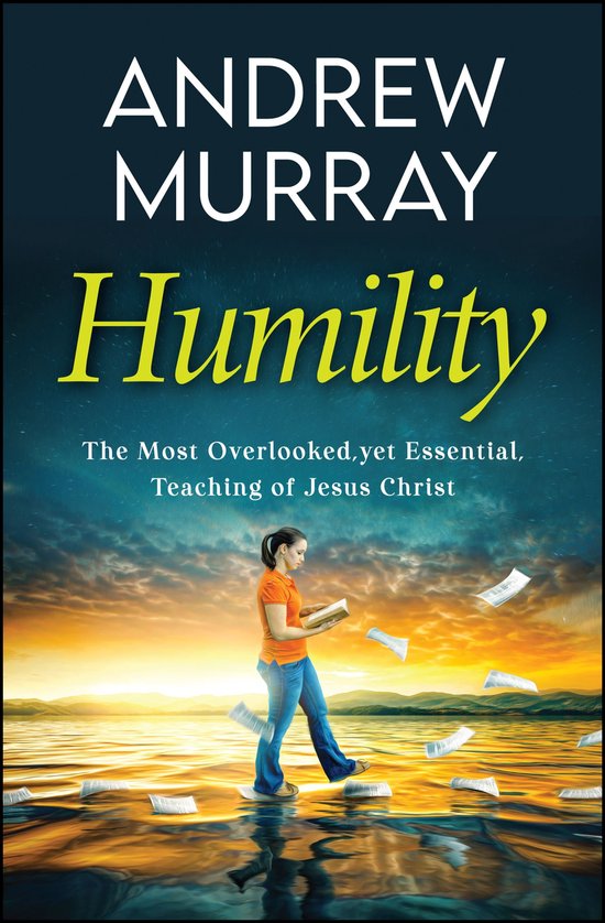 Boekcover met de titel 'Humility' van Andrew Murray, met een meisje dat een boek leest op reflecterend water bij zonsondergang.