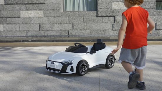 Audi RS e‑tron GT – 12V Kinderauto – EVA Banden – Kunstleren Zitting – LED – Afstandsbediening – 1‑Zits – Wit