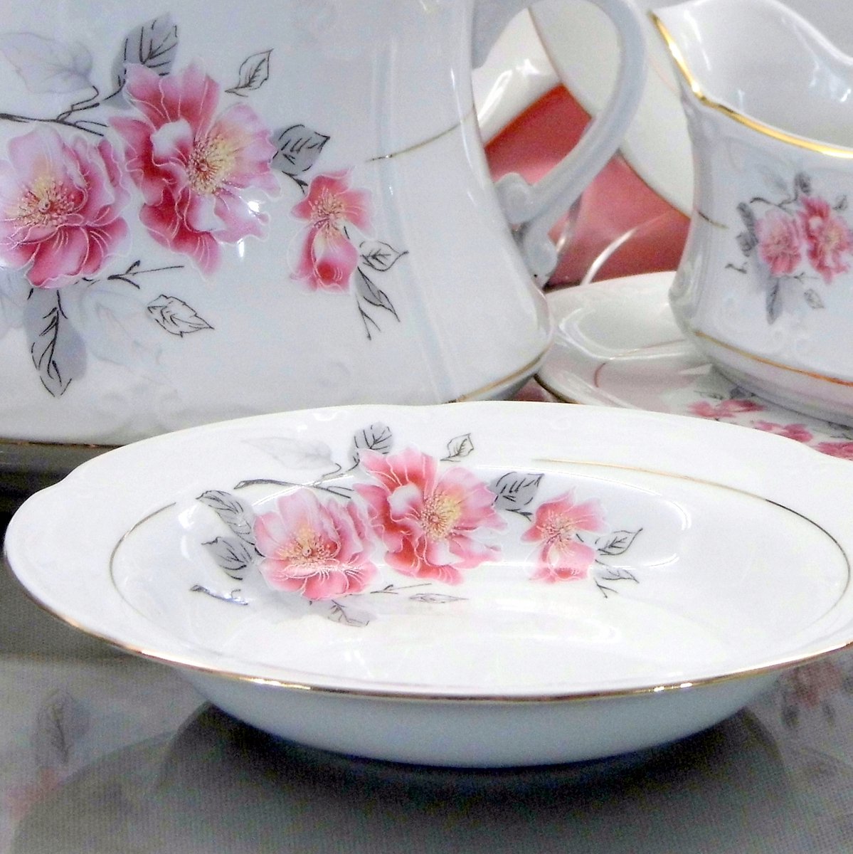 Diepe Porseleinen Kom 22,5 cm Camellia Bloesem 536