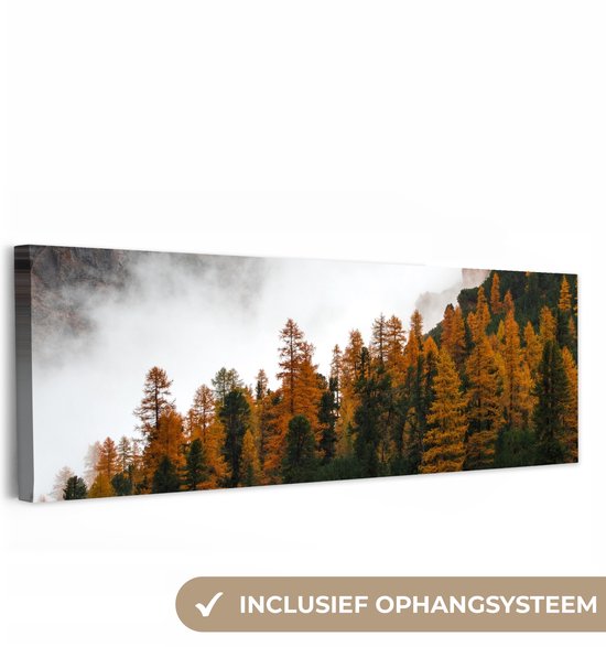 Canvas schilderij 150x50 cm - Wanddecoratie Berg - Mist - Bos - Muurdecoratie woonkamer - Slaapkamer decoratie - Kamer accessoires - Schilderijen op canvas