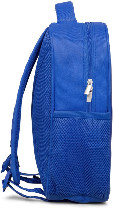 Zijkant van een blauwe rugzak met mesh zijvak en rits.