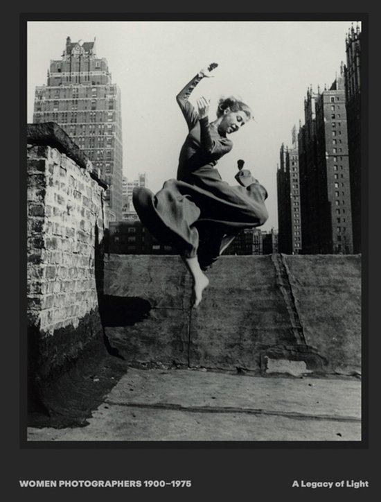 Women Photographers 1900 – 1975