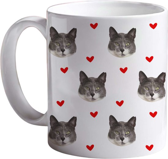 Mok met Eigen Foto – Kies je Huisdier, Baby of Partner – Uniek Cadeau met Jouw Afbeelding – Hartjes Design – Leuk Geschenk voor Dierenliefhebbers of Familie – 350ml – Inclusief Cadeauverpakking