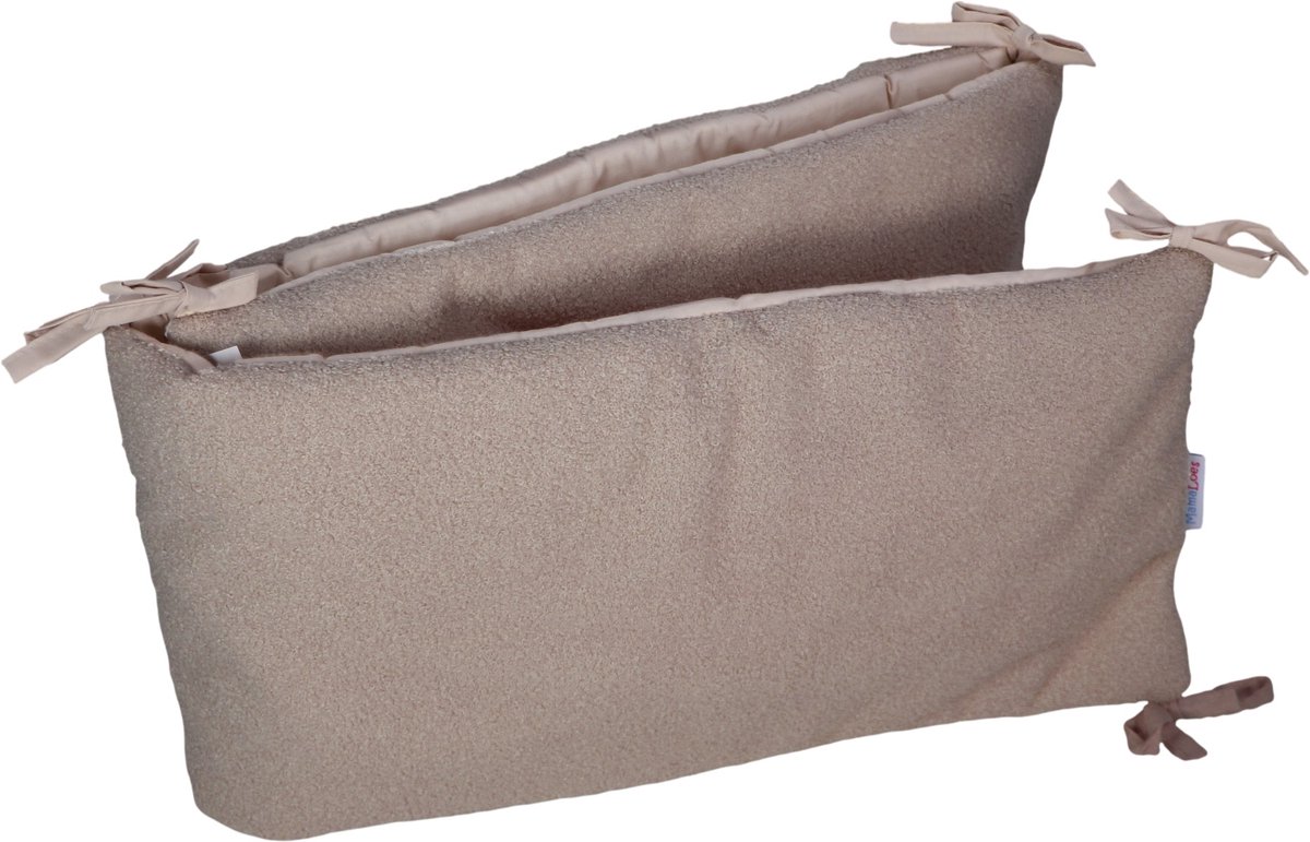 MamaLoes Teddy Boucle Nougat 30 x 180 cm Bedbumper