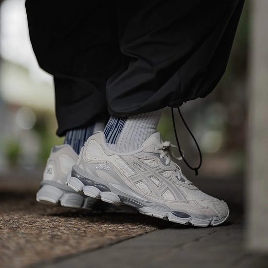 ASICS Gel-NYC - Unisexe - Gris crème - 44,5