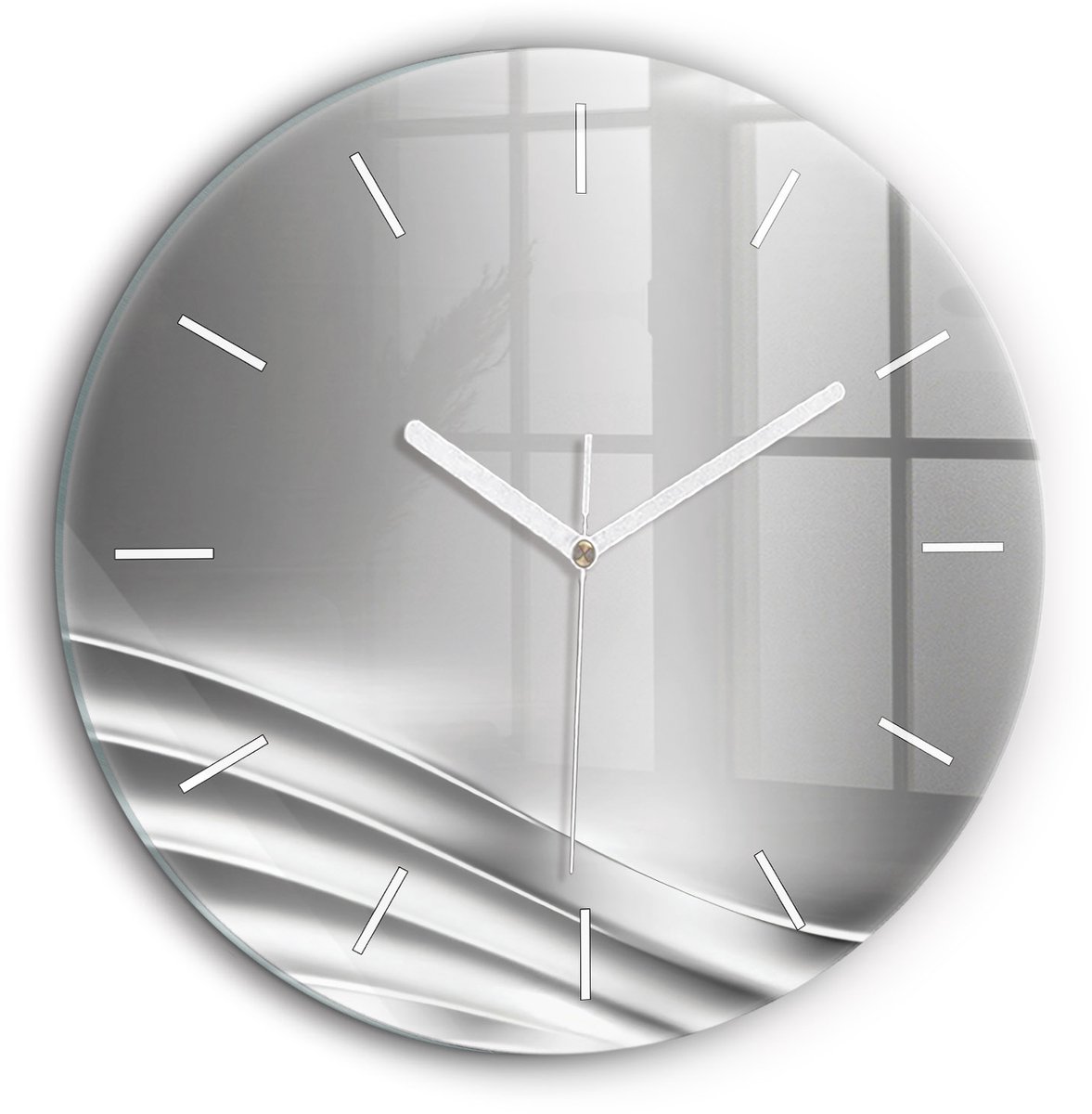 Wallfluent Wandklok - Zilveren abstractie Unieke Wandklok - 60 cm x 60 cm - Zilver Wandklok - Witte Handen - Wandklok Zonder Cijfers - Wandklok Glas Woonkamer - Ronde Glazen Klok - Scandinavisch Wandklok - Klok als Muurdecoratie