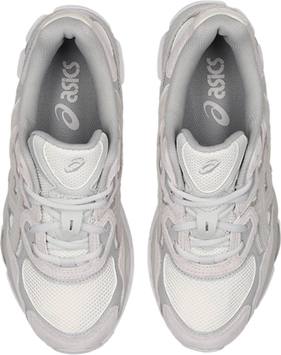 Chaussures pour femmes ASICS Gel-NYC Cream Cloud Grey - Unisexe - Taille 39,5