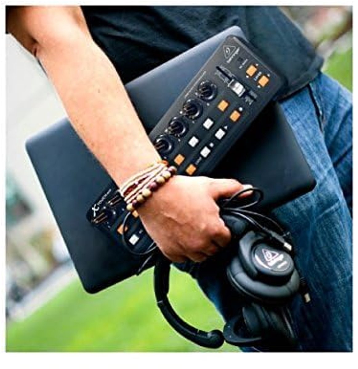 Ultracompacte Universele USB-Controller voor DAW en Instrumenten
