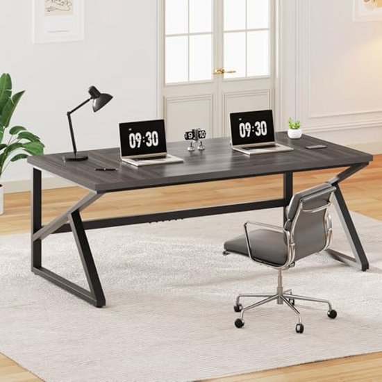 Groot bureau voor twee personen met laden, dubbel gaming computer