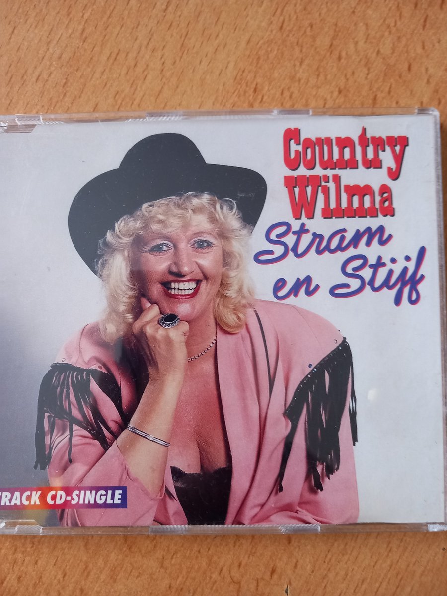 COUNTRY WILMA - STRAM EN STIJF
