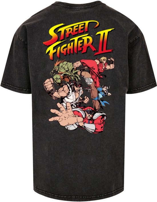 Zwarte T-shirt met "Street Fighter II" logo en illustratie van personages op de rug.