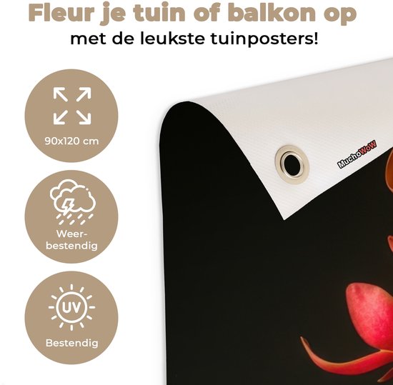 Tuinposter 90x120 cm - Tuindecoratie Rode - Bloemen - Vaas - Poster voor in de tuin - Buiten decoratie - Schutting tuinschilderij - Tuindoek muurdecoratie - Wanddecoratie balkondoek