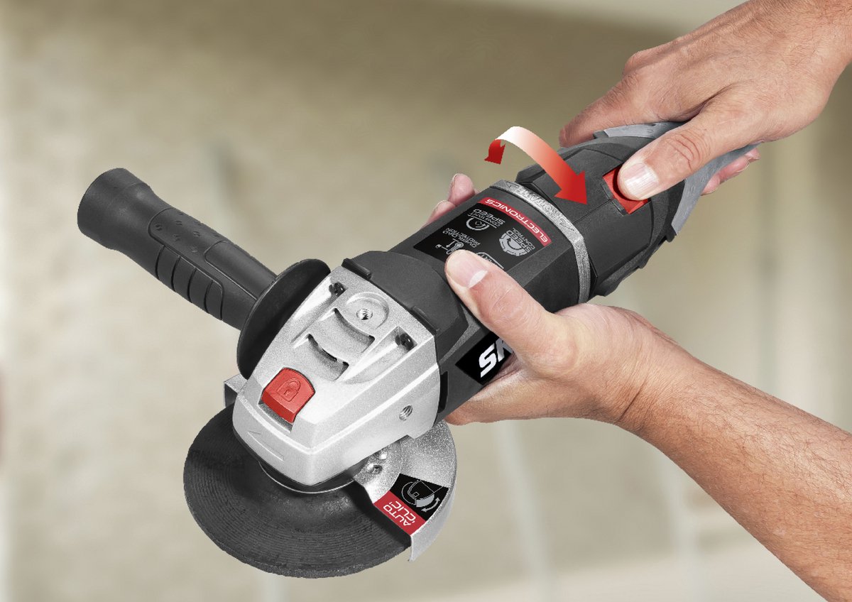 SKIL Haakse Slijper 125 mm - 1300W - Slijptol - Slijpmachine - Inclusief Tas, Zijhandgreep, Beschermkap & Flenzen - Met Clic-Systeem - Haakse Slijpers - Skil 9412 MA – foto 7
