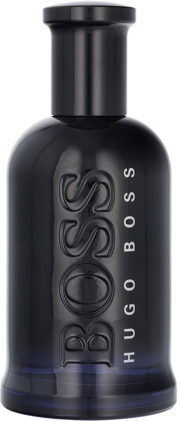 Donkerblauwe Hugo Boss 'Bottled Night' flacon met het reliëflogo BOSS HUGO BOSS.