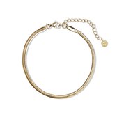 Gouden slangenarmband met schakels en verlengketting.