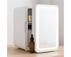 NETTLIFE Skincare Fridge - Mini Koelkast - Make-up Koelkast met Spiegel - Skincare Koelkast met LED Verlichting - Wit - Stil - Beauty Fridge - voor Auto | kamer - 6 Liter