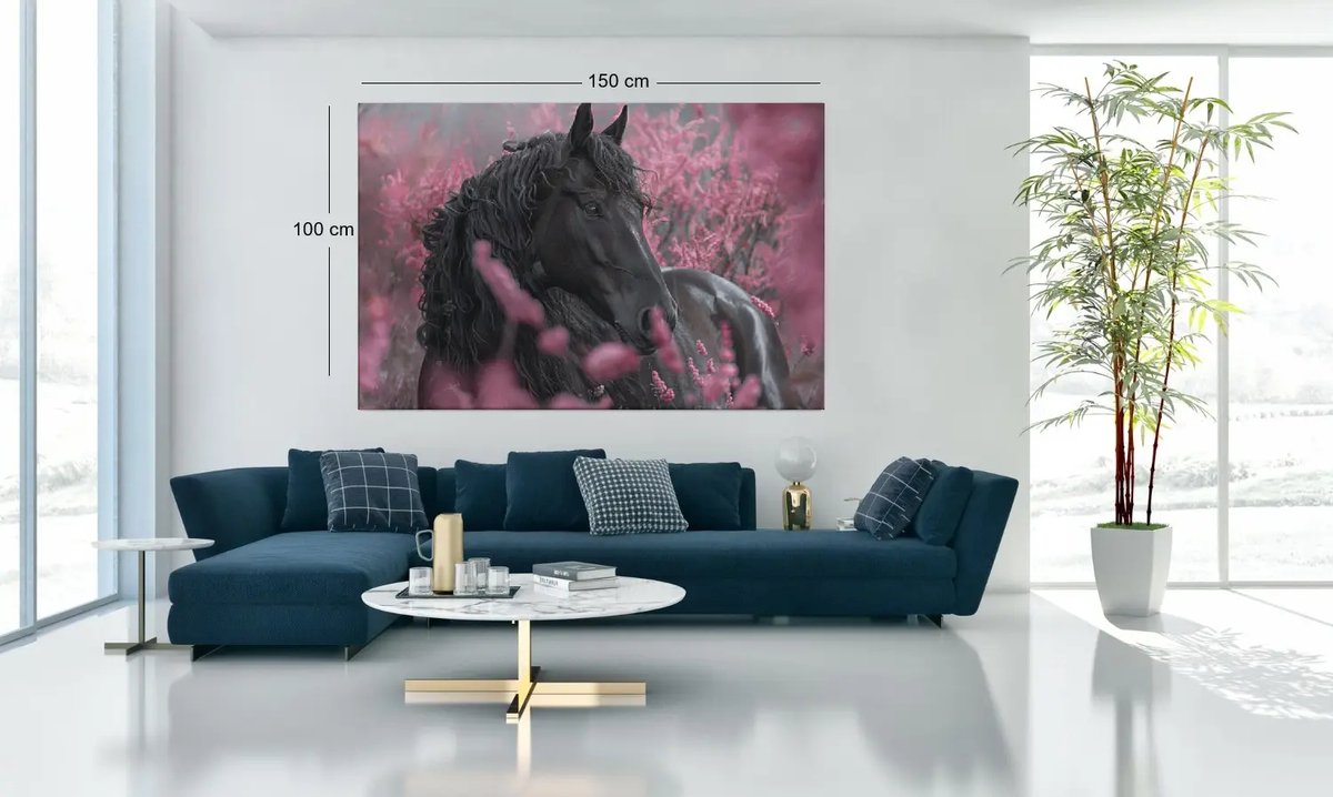 Trendex Global Canvas Schilderij - Zwart Paard tussen Roze Bloemen - 150x100x2 cm