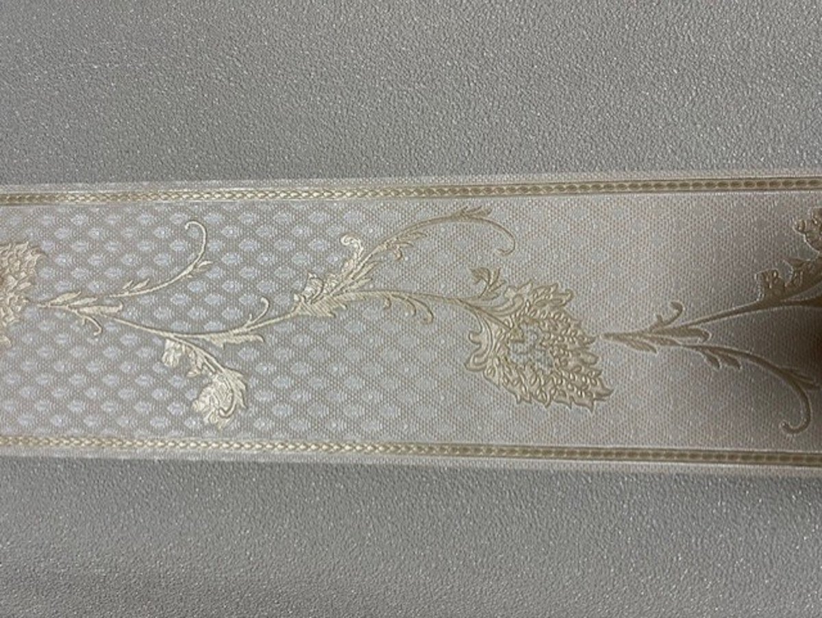 BEHANGRAND BEIGE GOUD CREME BLADEREN KLASSIEK
