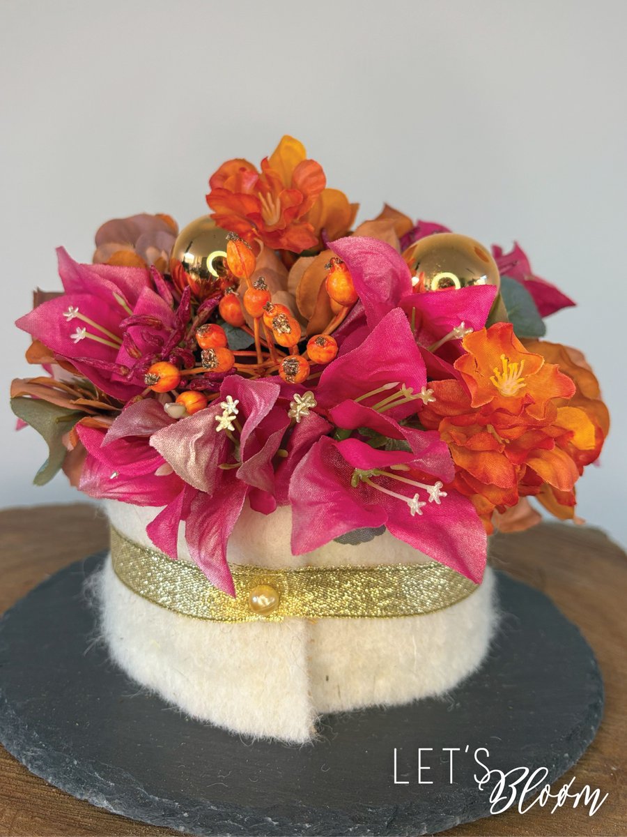 Let's Bloøm | Zijden bloementaart | Kerst | Roze |Oranje | Zijden bloemen | Bougainvillea | Bessen | Bloesem | Eucalyptus | Kunstbloemen | Kunsttakken |