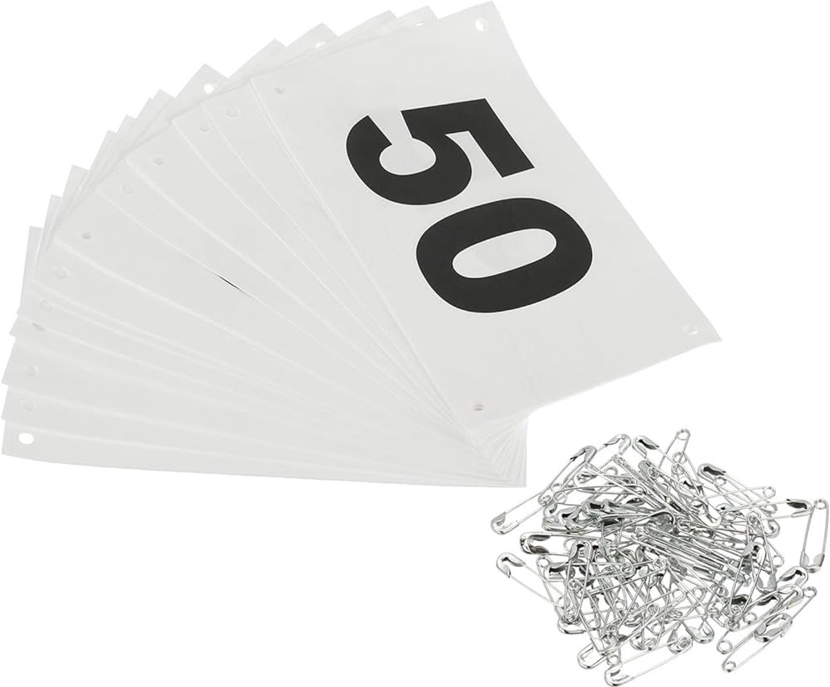 Startnummers voor bijvoorbeeld een running belt | 100 stuks | Formaat A5 | 75g. Tyvek | Gratis spelden | voor hardlopen fietsen dansen
