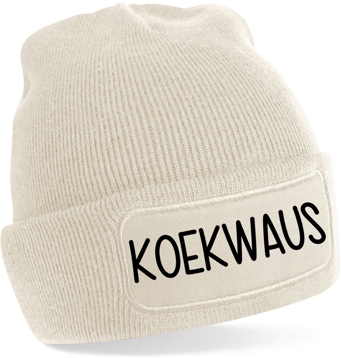 Beanie-KOEKWAUS-kado-wintermuts-grappig-almond-zwart-skimuts