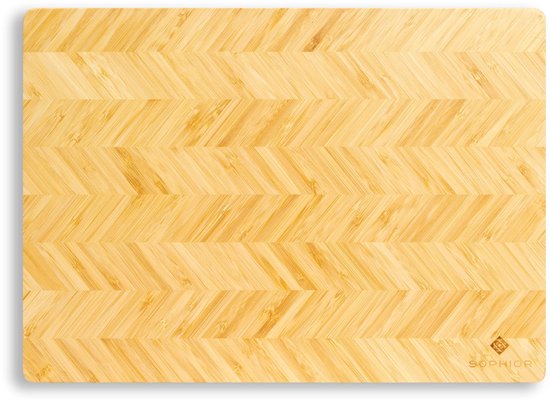 Planche à découper SOPHIOR en bois de Bamboe - Motif à chevrons - Planche à découper en bois pour la Cuisine - Bois de Bamboe 100 % durable certifié FSC - Accessoires BBQ - Planche à découper en bois - Planches à découper - 35 cm x 25 cm x 1,8 cm