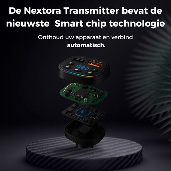 Vue éclatée d'un émetteur de voiture noir, montrant les cartes de circuits imprimés internes et la puce Bluetooth.
