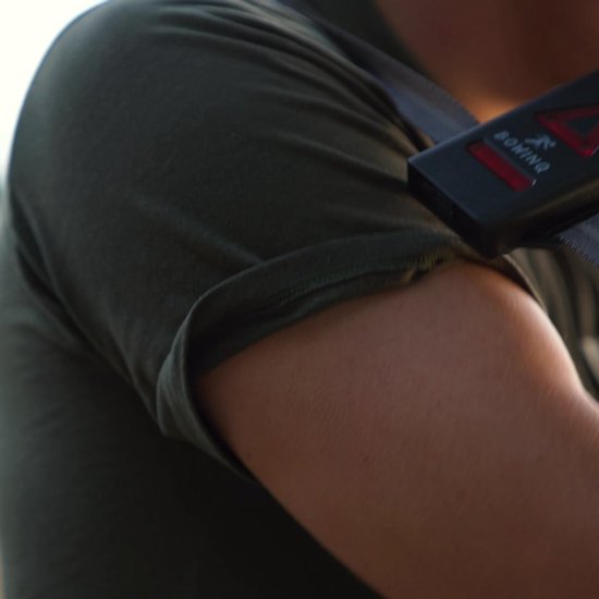 BOWINQ - Lampe de poitrine - Feux de course - Gilet réfléchissant avec projecteur - Rechargeable - Eclairage avant réglable - Imperméable - Réfléchissant - Eclairage de haute qualité pour la course, la randonnée, les activités de outdoor