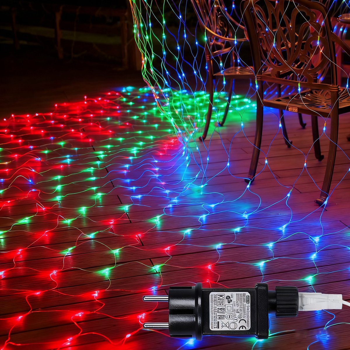 Rosnek Energiebesparend LED Lichtsnoer Buiten - 8 Lichtstanden Voor Tuin Lichtslinger - IP44 Waterdichte Classificatie Lichtslang - Feesten En Camping - Binnen - En Buitengebruik (L6xB4m, Gekleurd licht)
