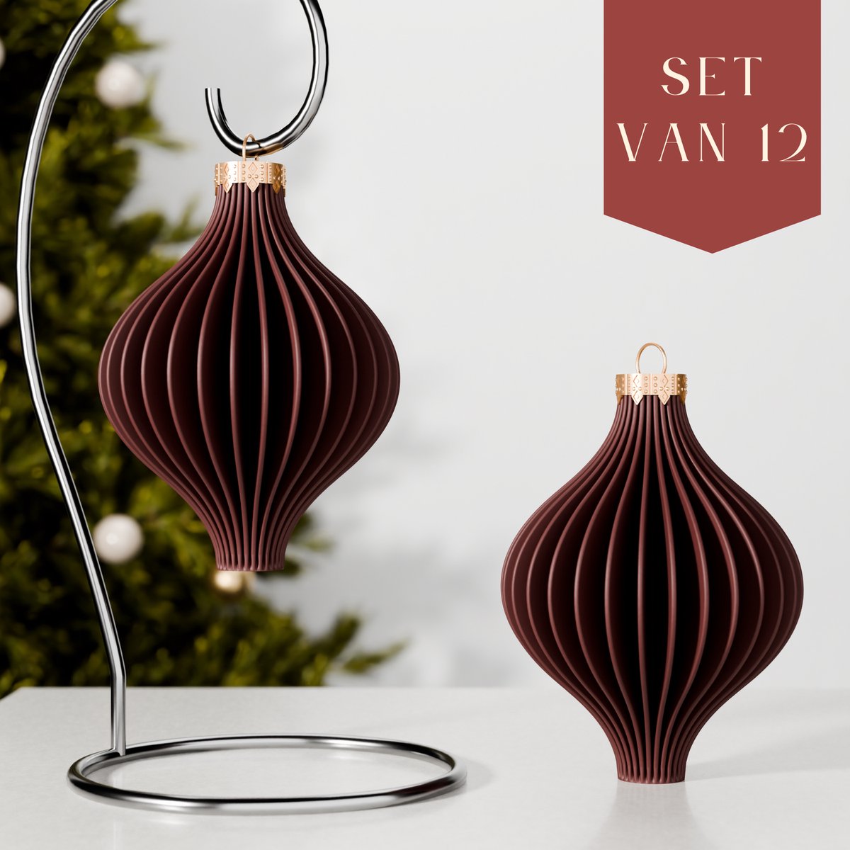 Fleuriek - Luxe kerstballen set van 12 - Rode kerstversiering, onbreekbare plastic kerstballen met streep patroon - Feestelijke kerstdecoratie met matte afwerking