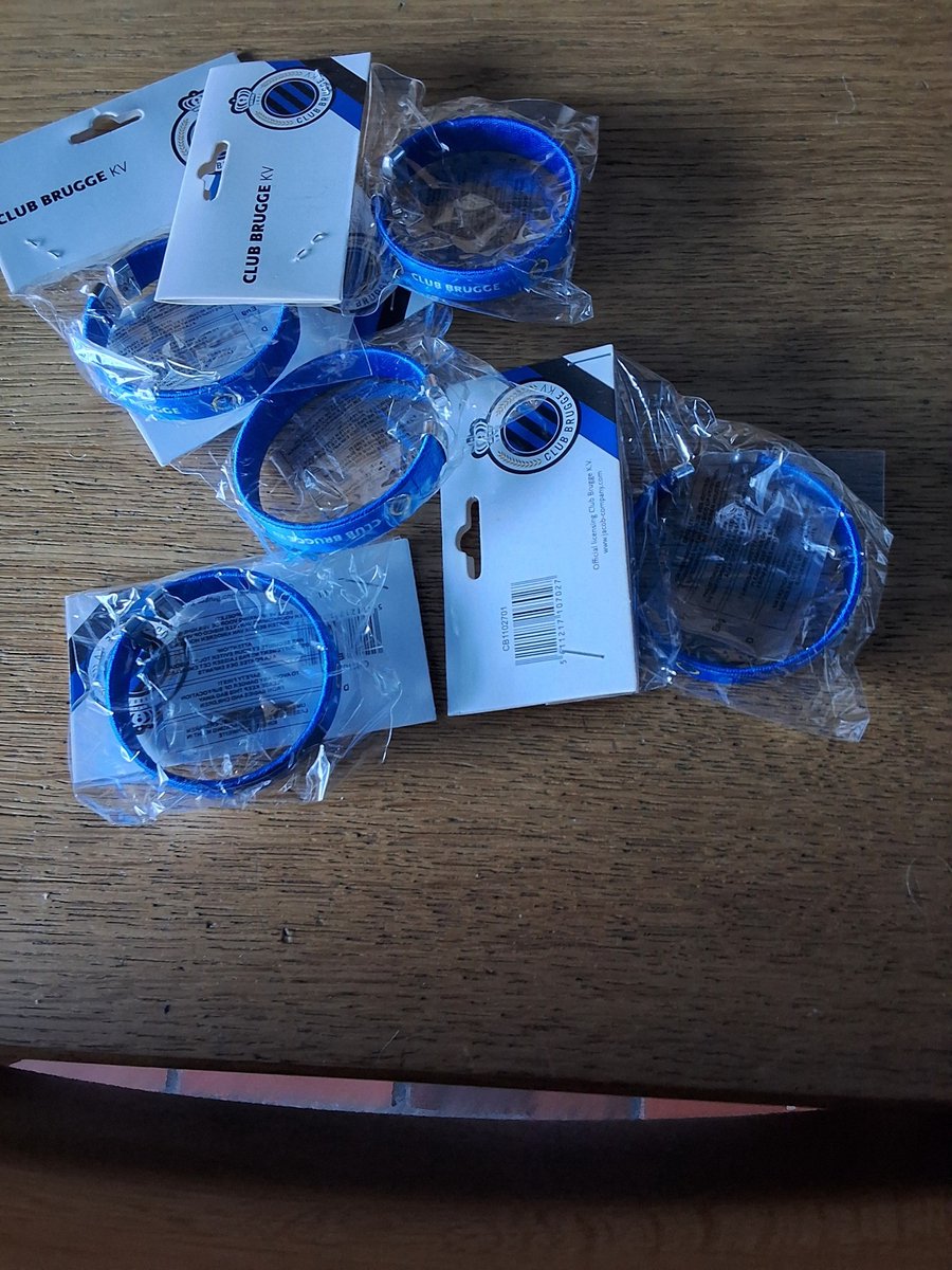 Club Brugge 5 plastieke armbandjes met logo