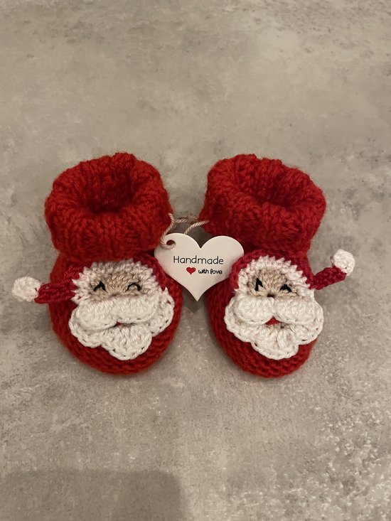 Maminobaby.nl baby geschenkset meisjes/jongens | Handgemaakt | Gehaakte Babyslofjes | Kerstman | Kraamcadeu | Babyshower | Kerstcadeau — afbeelding 4