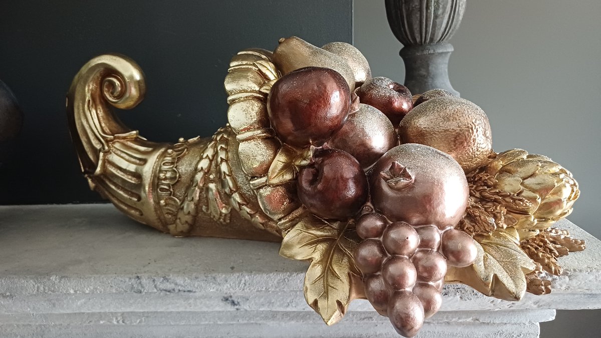 Wants&Needs Ornament Fruits Polyresin Goud 52 X 31.5 X 19.3