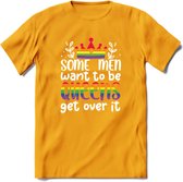 Some Men Are Queens | Pride T-Shirt | Grappig LHBTIQ+ / LGBTQ / Gay / Homo / Lesbi Cadeau Shirt | Dames - Heren - Unisex | Tshirt Kleding Kado | - Geel - XXL