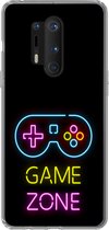 Geschikt voor OnePlus 8 Pro hoesje - Controller - Game - Neon - Zwart - Quotes - Game zone - Siliconen Telefoonhoesje