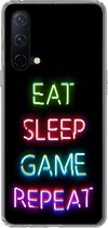 Geschikt voor OnePlus Nord CE 5G hoesje - Gaming - Led - Quote - Eat sleep game repeat - Gamen - Siliconen Telefoonhoesje