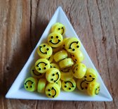 Smiley kralen geel 10mm (20 stuks)