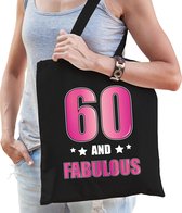 60 and legendary verjaardag cadeau tas zwart met roze letters - dames - 60e verjaardag kado tas / cadeau tas