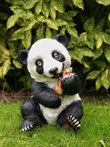 Panda met maïs zit 41 cm - polyresin - polystone - hoogkwalitatieve kunststof - decoratiefiguur - interieur - accessoire - voor binnen - voor buiten - cadeau - geschenk - tuinfiguu